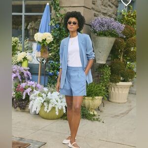 🆕 OLD NAVY | Extra High Waisted Taylor Trouser Shorts Size Small Blue Harvest